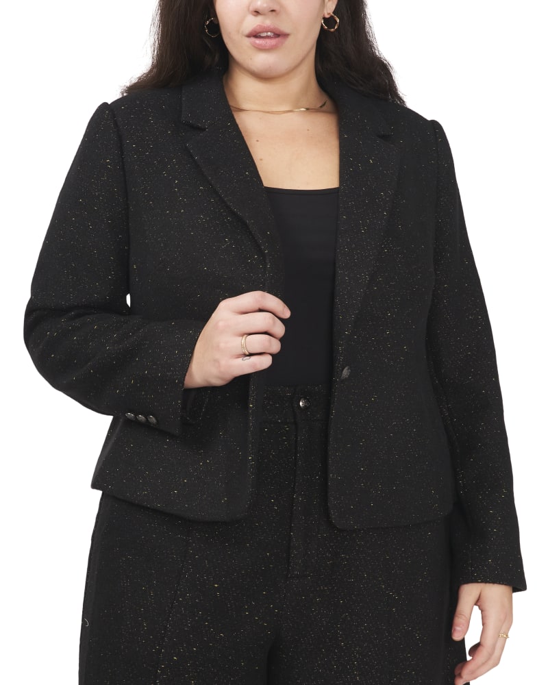Front of a model wearing a size 18W CROPPED BLAZER in RICH BLACK by 1.State. | dia_product_style_image_id:294670